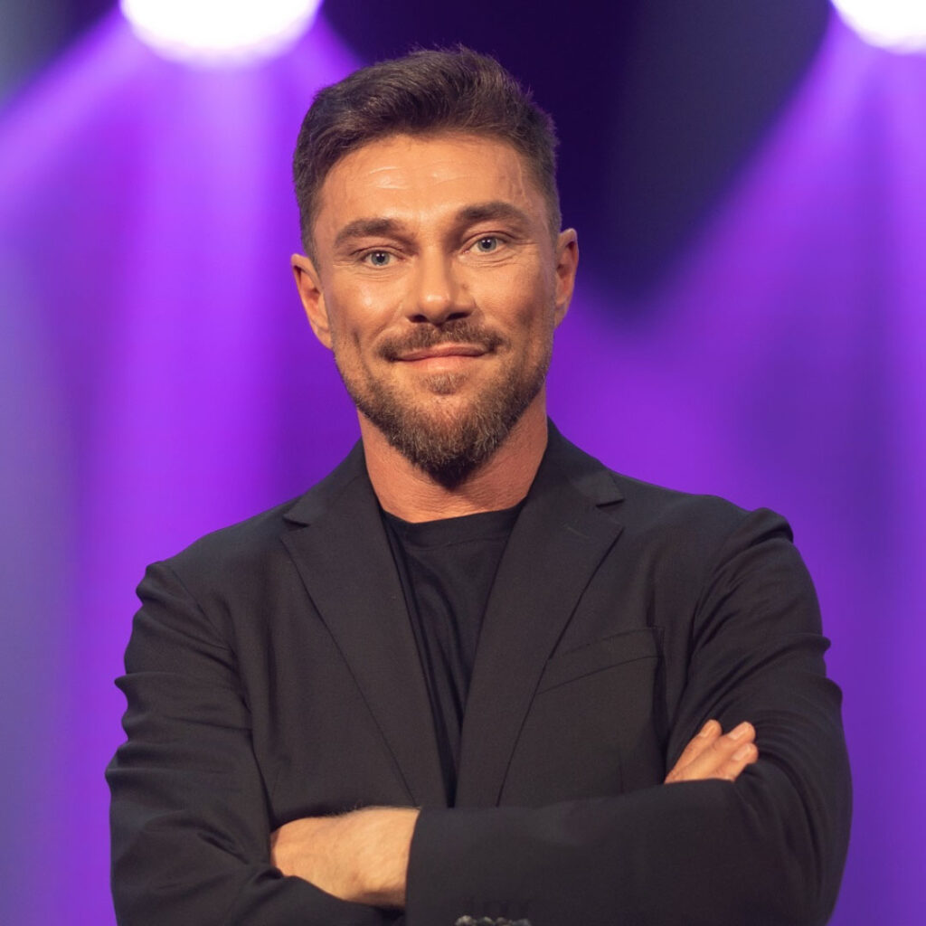 Миро